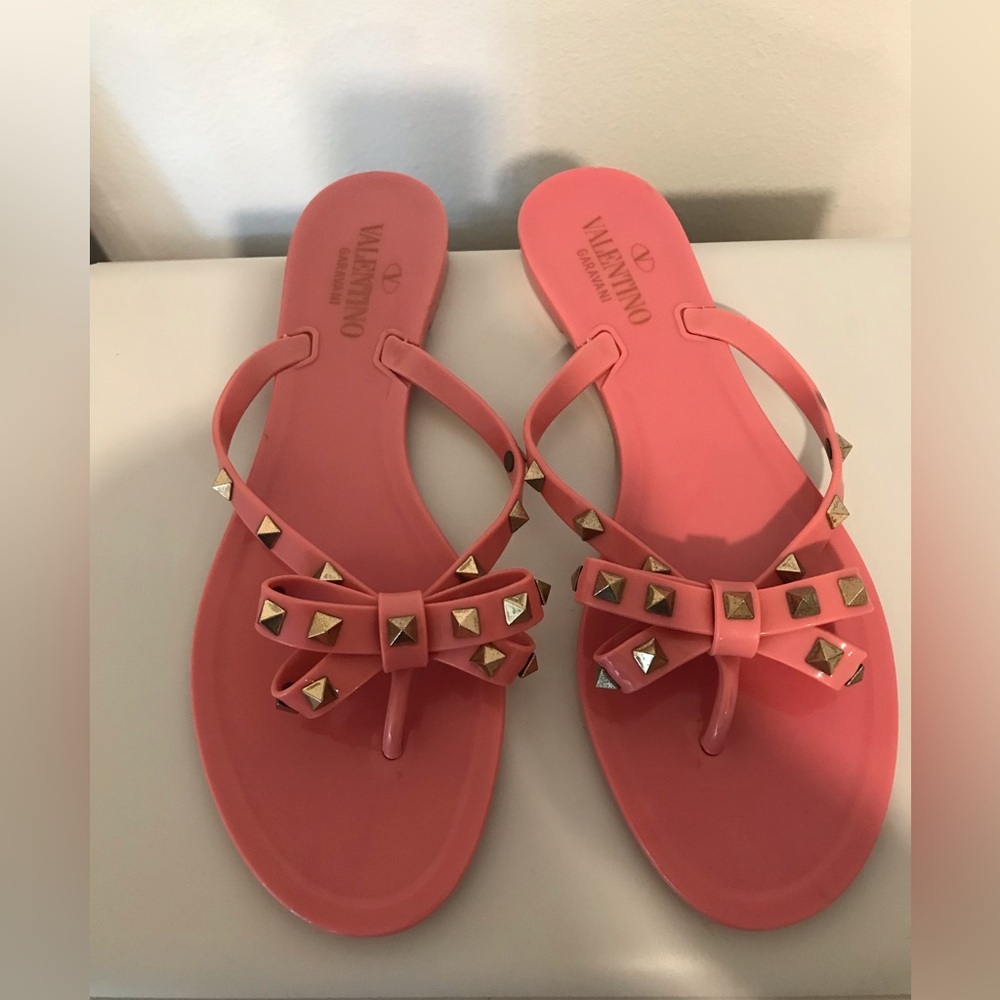 NEW! VALENTINO Garavani Jelly Flat Thong Sandals. Size 41 - Picture 7 of 9